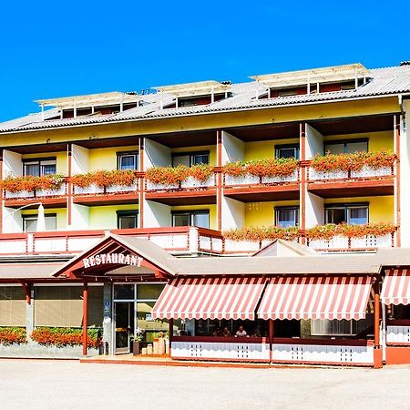 Gasthof Menuewirt Sankt Kanzian am Klopeiner See Dış mekan fotoğraf
